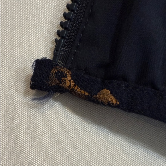 Lauren Ralph lauren Navy Quilted Puffer Vest Hooded Zip Front RLL Logo Size Med. - Picture 13 of 15